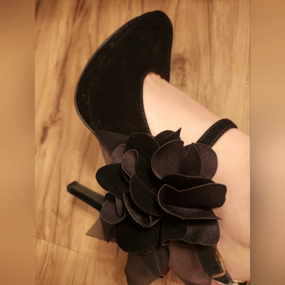 Black Flower Heels